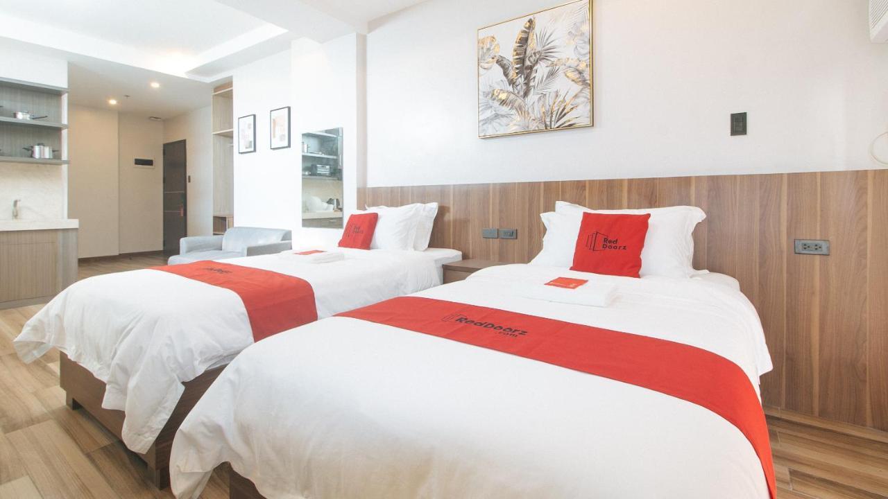 Reddoorz Plus @ Bez Tower And Residences San Juan San Juan  Екстер'єр фото